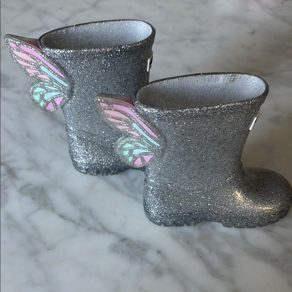 Glittery Silver Boots with Wings